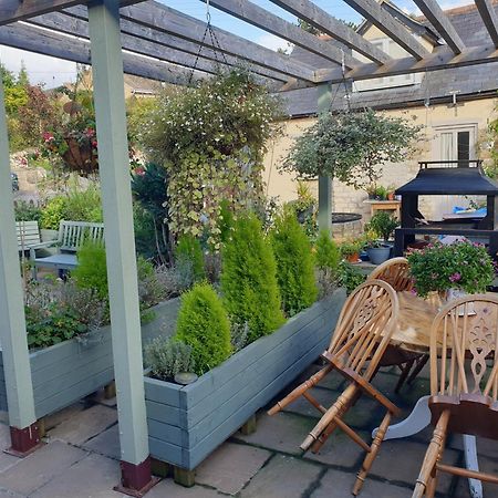 The Horse And Panniers Guest House. North Luffenham Buitenkant foto
